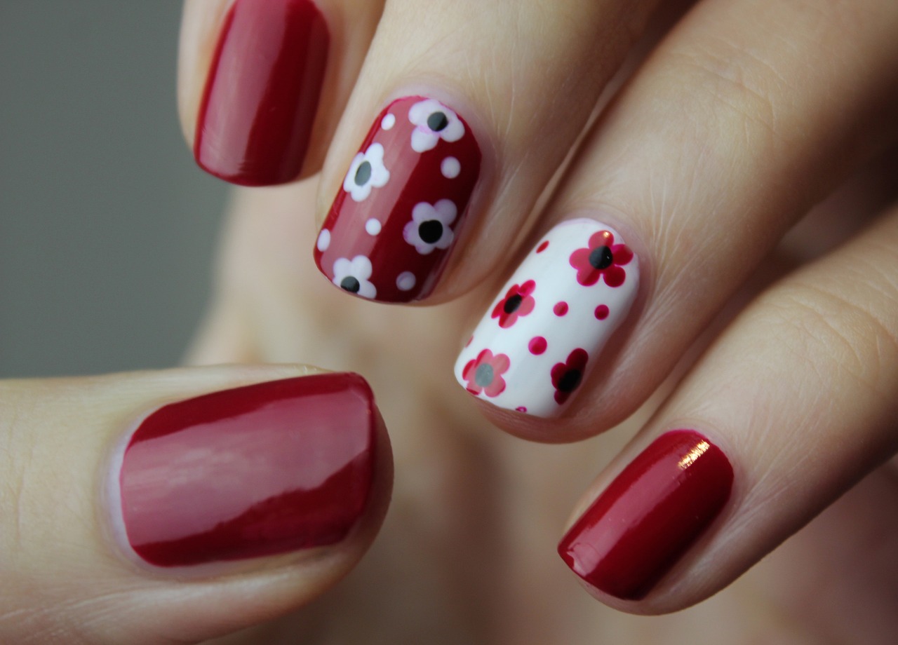nail art, flower wallpaper, manicure-5653459.jpg